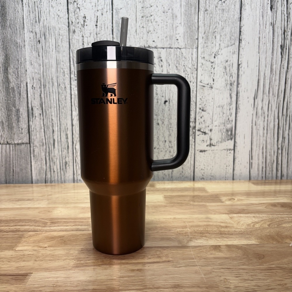 Stanley Mug Stanley Quencher H2.0 FlowState 40oz Tumbler MAPLE GLOW Used Please